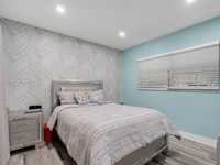 House 2494799022