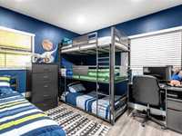 House 2494799043