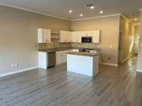 House 2258171886