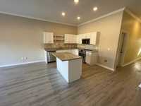 House 2258171894