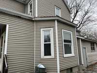 House 2261790479