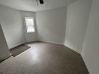 House 2261790498