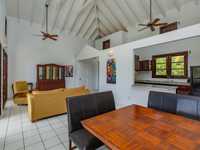 House 2798094312