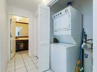 House 2798094558