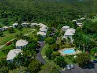 House 2798094681