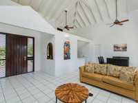 House 2798094275
