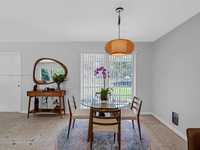 House 2279200879
