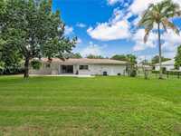 House 2279201027