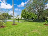 House 2279201106