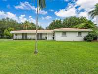 House 2279200821