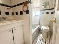 House 2280053324