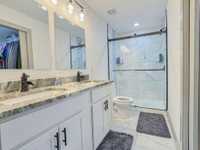 House 2292103036