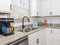 House 2292103038