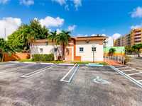 House 2295768002