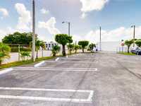 House 2295768003