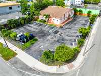 House 2295768037