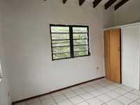 House 2410141383