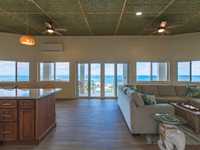 House 2564616303