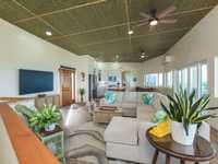 House 2564616334