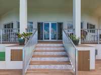 House 2564616569