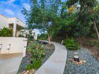 House 2564616598