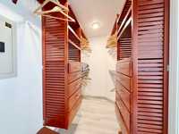 House 3005385984