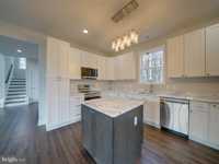 House 2590758196