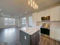 House 2590758199