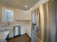 House 2590758205