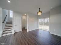 House 2590758210