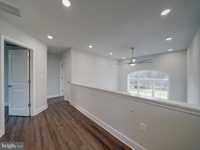 House 2590758221