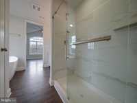House 2590758234