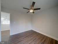 House 2590758250