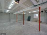 House 2590758251