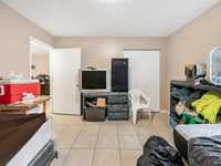 House 2359819012