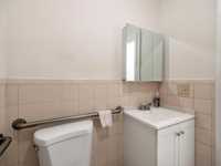 House 2359819014