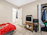 House 2359819034