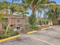 House 2359818983