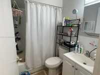 House 2359819064