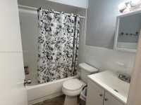 House 2359819078