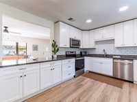 House 2380443442