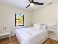 House 2380443692