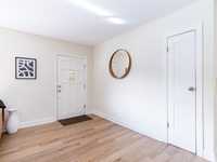 House 2380443301
