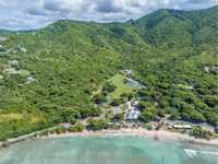 House 2364941312