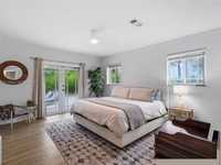 House 2400480799