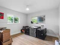 House 2400480860