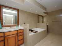House 2430365755