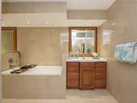 House 2430365763