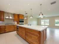 House 2430365701