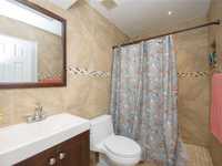 House 2430365836